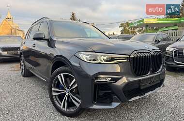 BMW X7  2020
