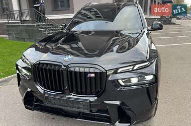 BMW X7  2023