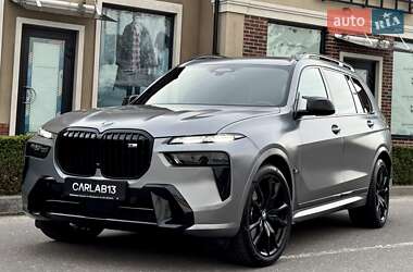 BMW X7 2025