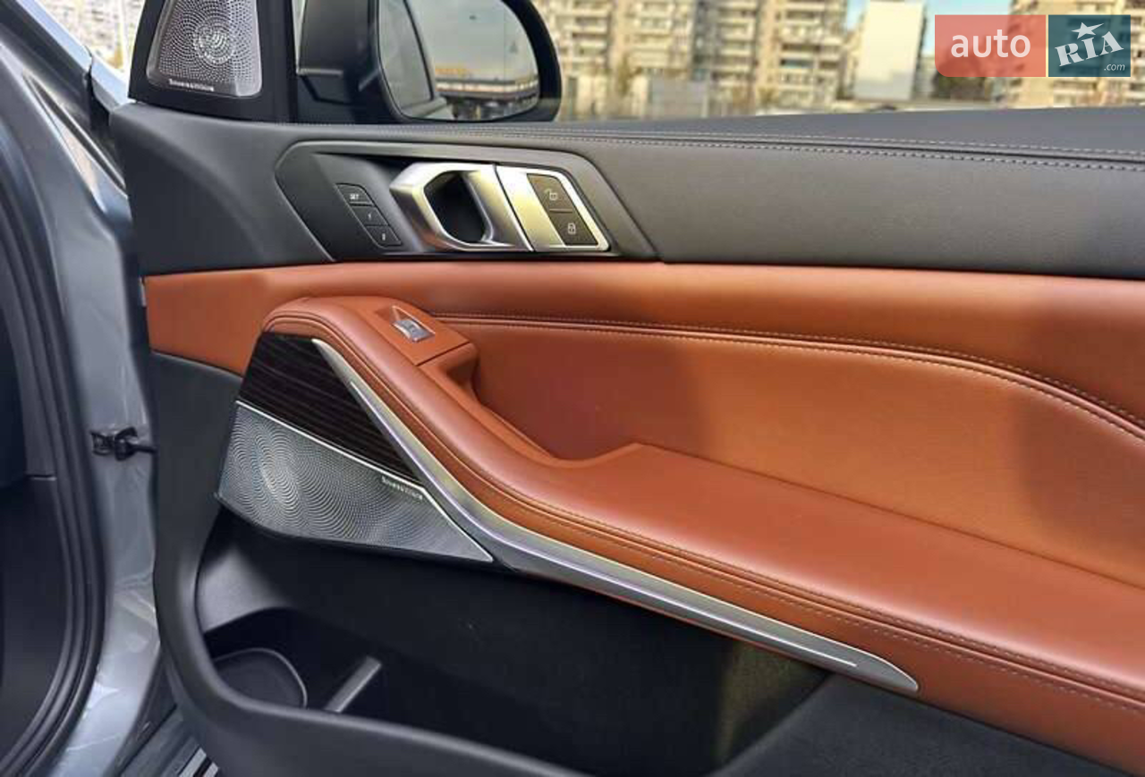 2024 BMW X7 - мініатюра 3
