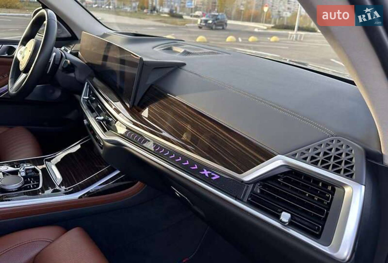 2024 BMW X7 - мініатюра 4