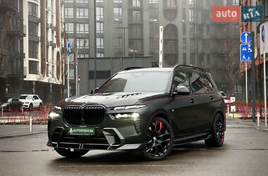 BMW X7  2023