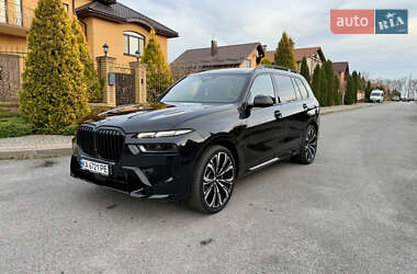 BMW X7  2023