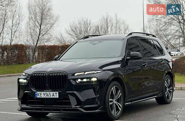BMW X7  2022