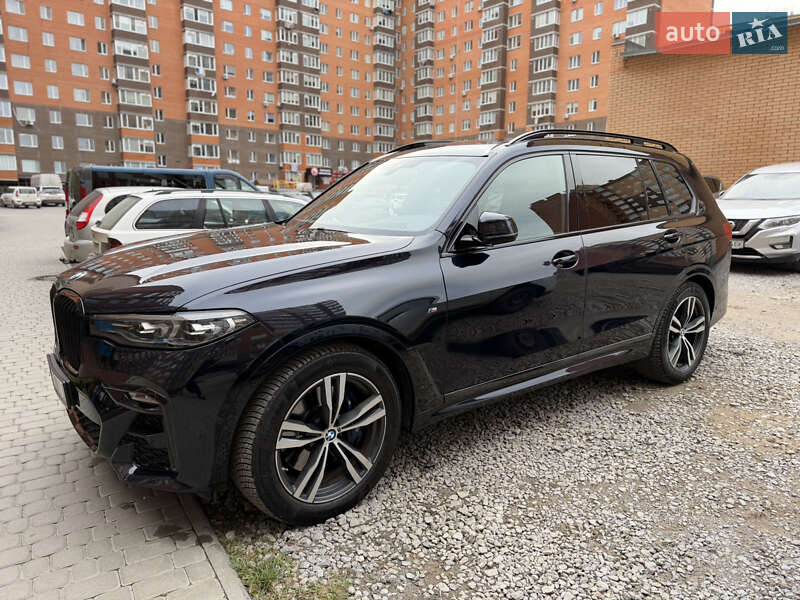 BMW X7