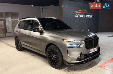 BMW X7  2023