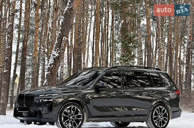 BMW X7  2024