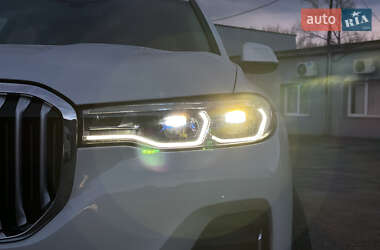 BMW X7  2019