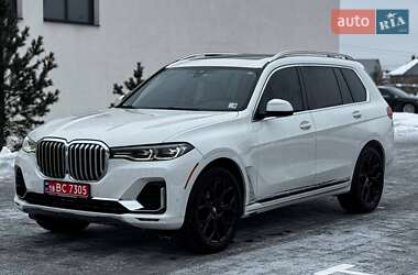 BMW X7 2021
