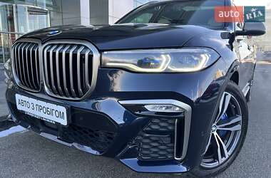 BMW X7  2020