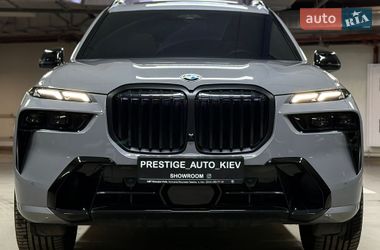 BMW X7  2024