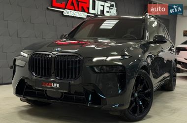 BMW X7  2025