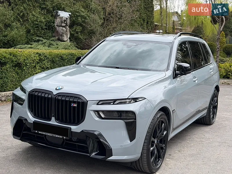 BMW X7