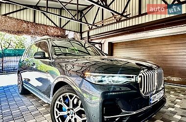 BMW X7  2019