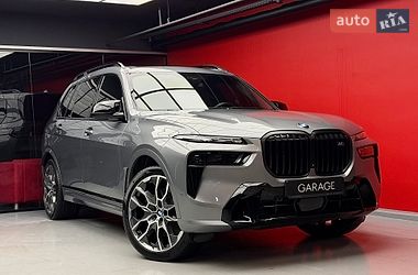 BMW X7  2023