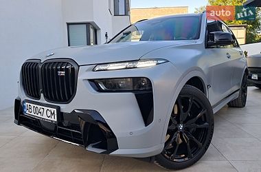 BMW X7  2024