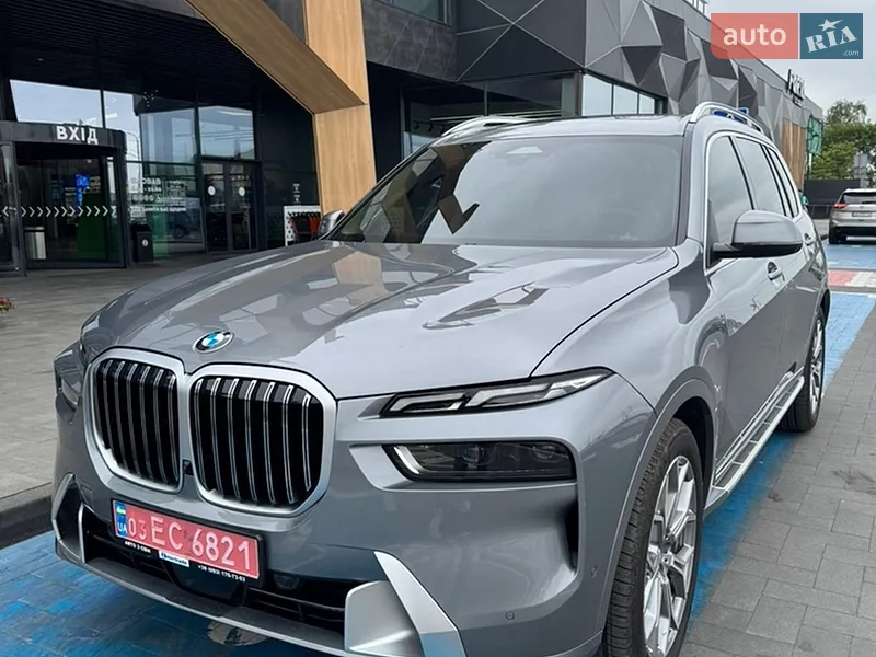 BMW X7 2024