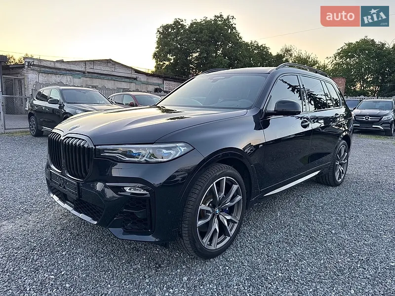BMW X7