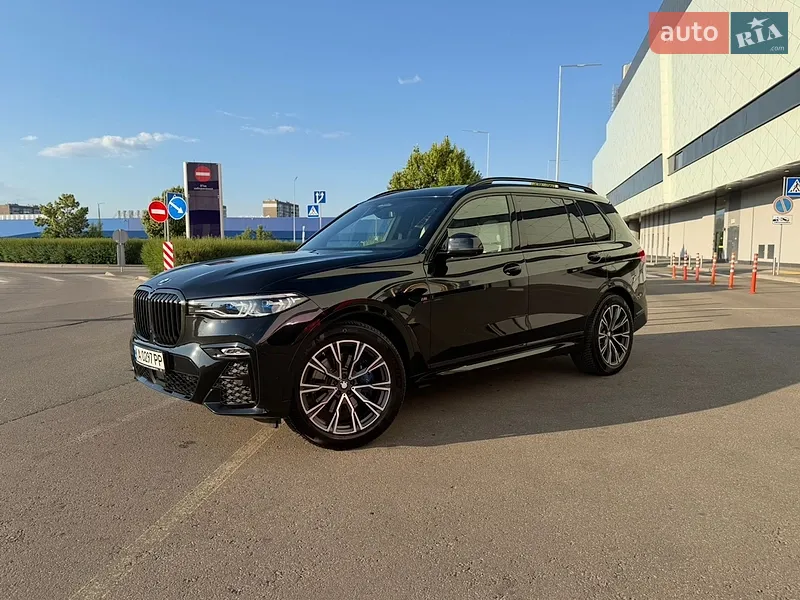BMW X7