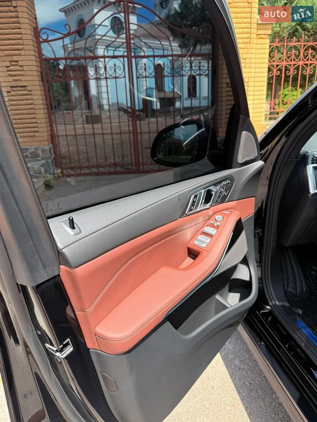 BMW X7 2023 VIN WBA21EN0509V10526 фото оголошення 37 з 71