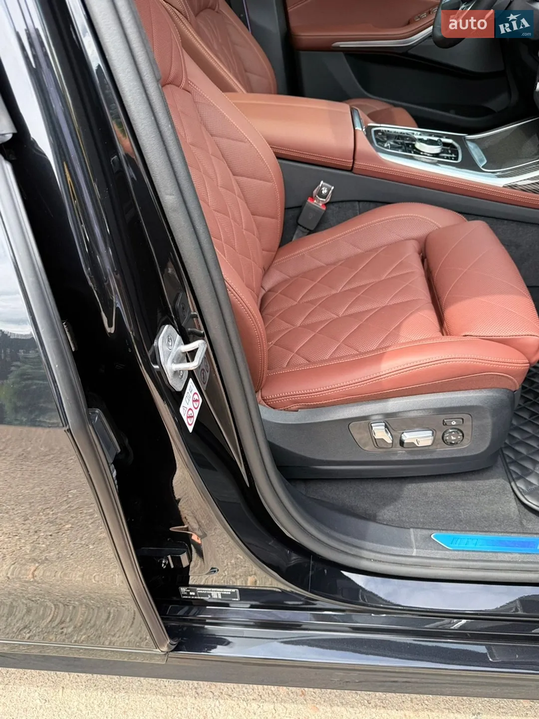 BMW X7 2023 VIN WBA21EN0509V10526 фото оголошення 47 з 71