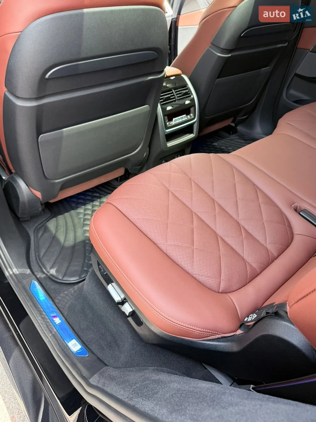 BMW X7 2023 VIN WBA21EN0509V10526 фото оголошення 50 з 71