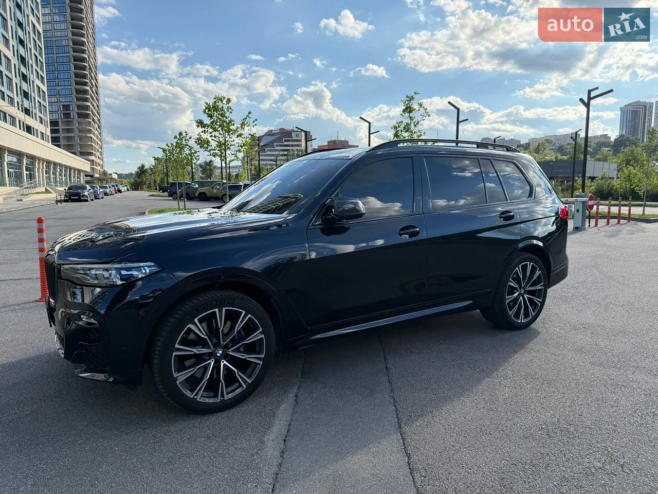 2019 BMW X7 - мініатюра 3