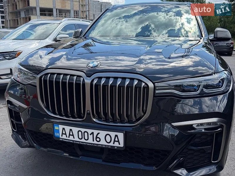 BMW X7 2019