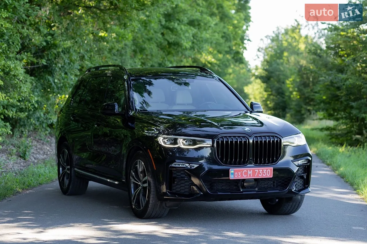 2022 BMW X7 - фото 1