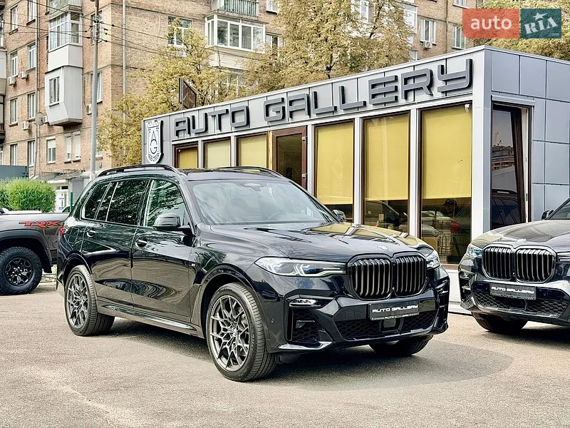 BMW X7
