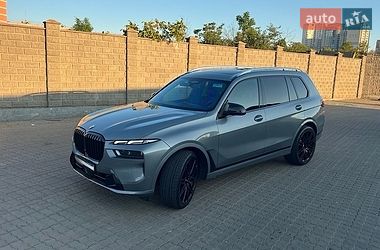 BMW X7 2023