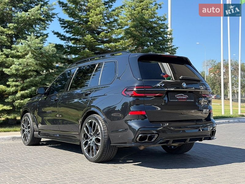 Внедорожник / Кроссовер BMW X7 2023 в Одессе