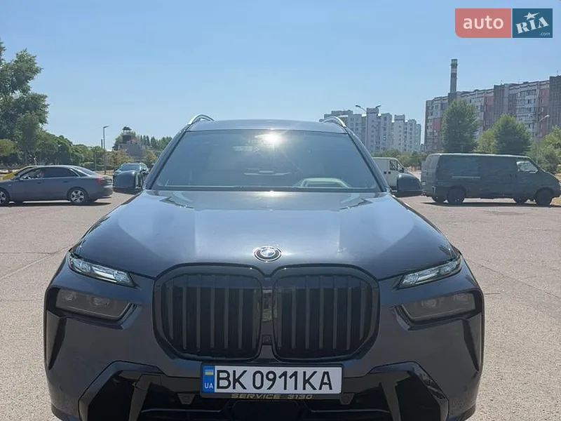 BMW X7