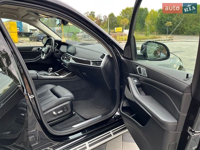 Внедорожник / Кроссовер BMW X7 2019 в Черкассах фото 17 Внедорожник / Кроссовер BMW X7 2019 в Черкассах