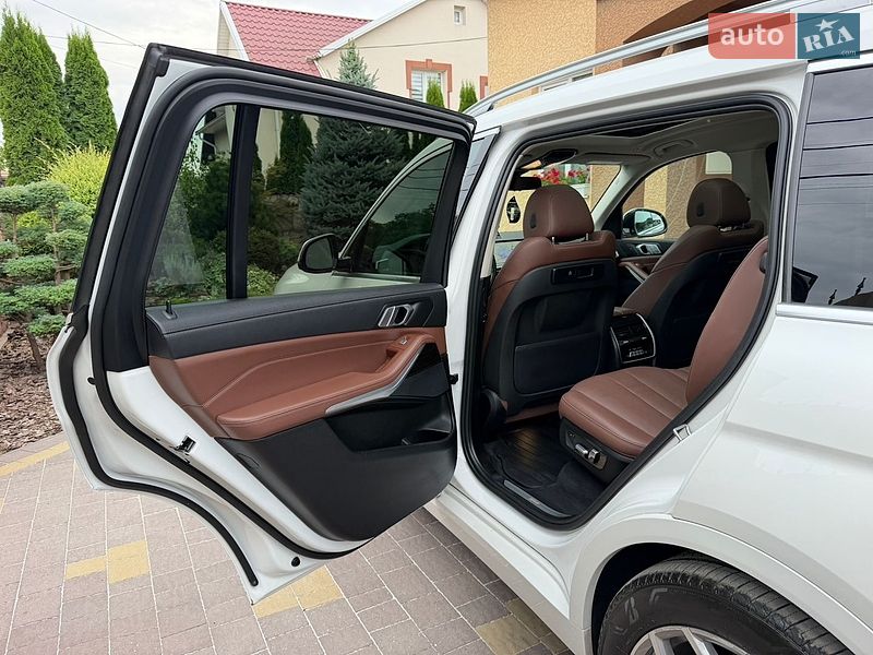 Внедорожник / Кроссовер BMW X7 2019 в Тернополе