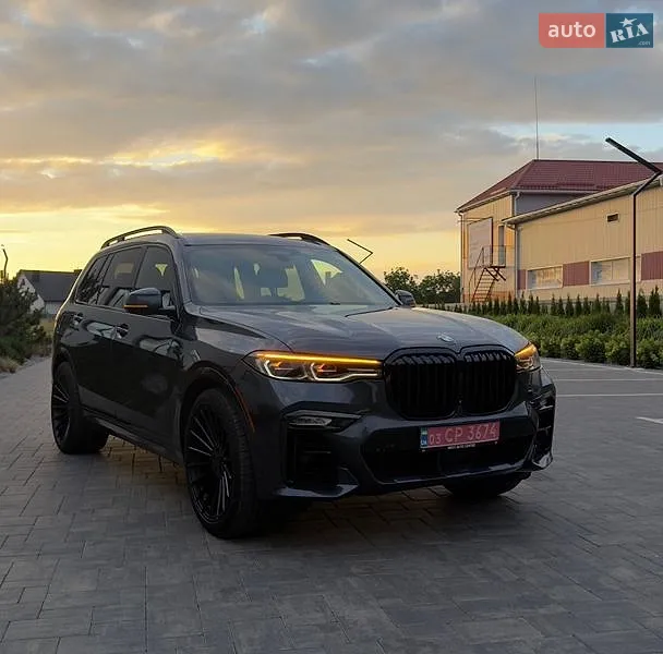 BMW X7