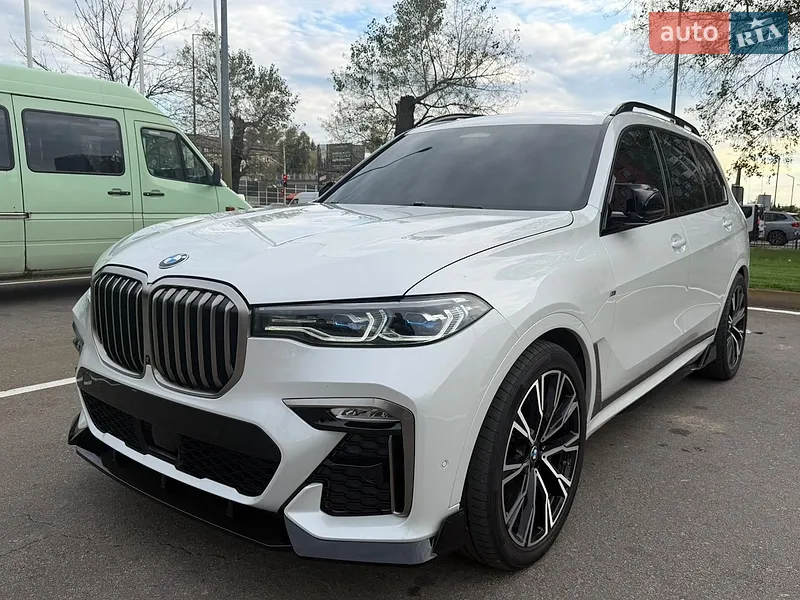 BMW X7