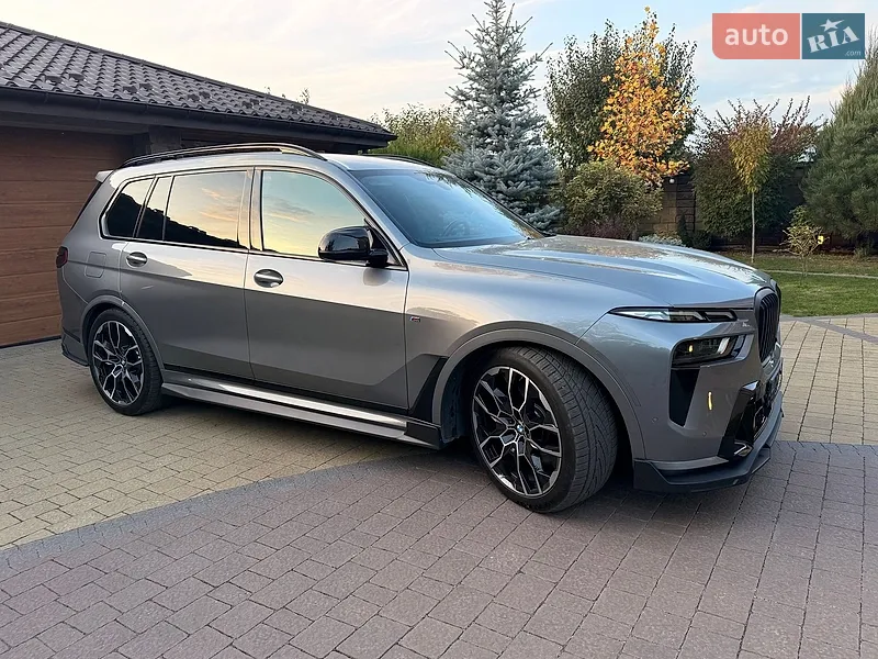 BMW X7