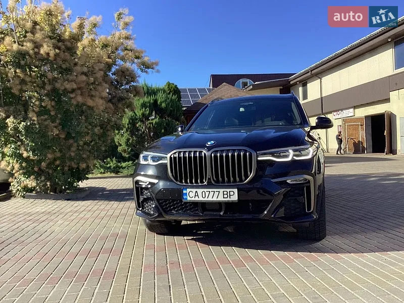 BMW X7