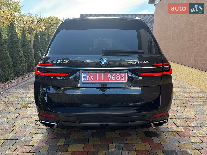 Позашляховик / Кросовер BMW X7 2023 в Сарнах