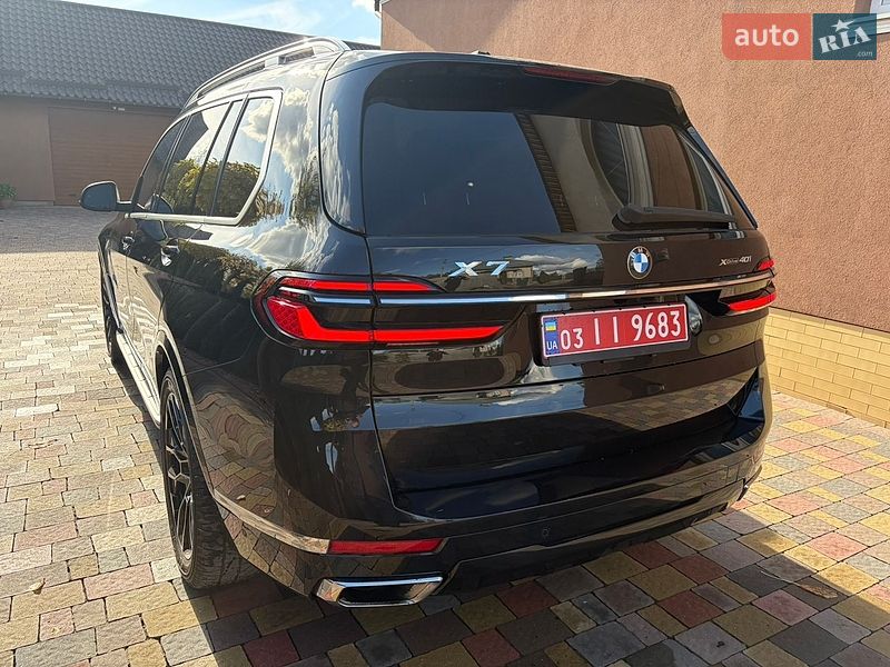 Позашляховик / Кросовер BMW X7 2023 в Сарнах
