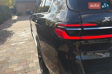 Позашляховик / Кросовер BMW X7 2023 в Сарнах