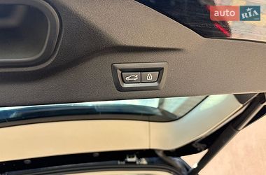 Позашляховик / Кросовер BMW X7 2023 в Сарнах
