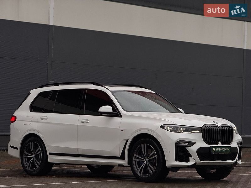 Внедорожник / Кроссовер BMW X7 2022 в Киеве
