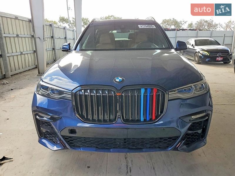 Внедорожник / Кроссовер BMW X7 2022 в Львове