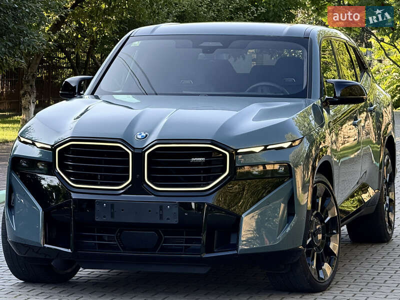 BMW XM