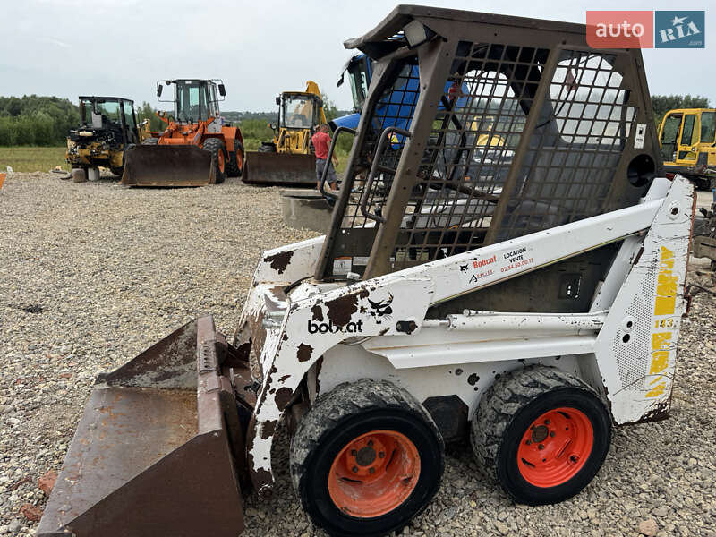 Минипогрузчик Bobcat 444