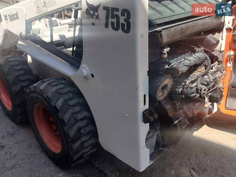 Минипогрузчик Bobcat 753 2000 в Чернигове