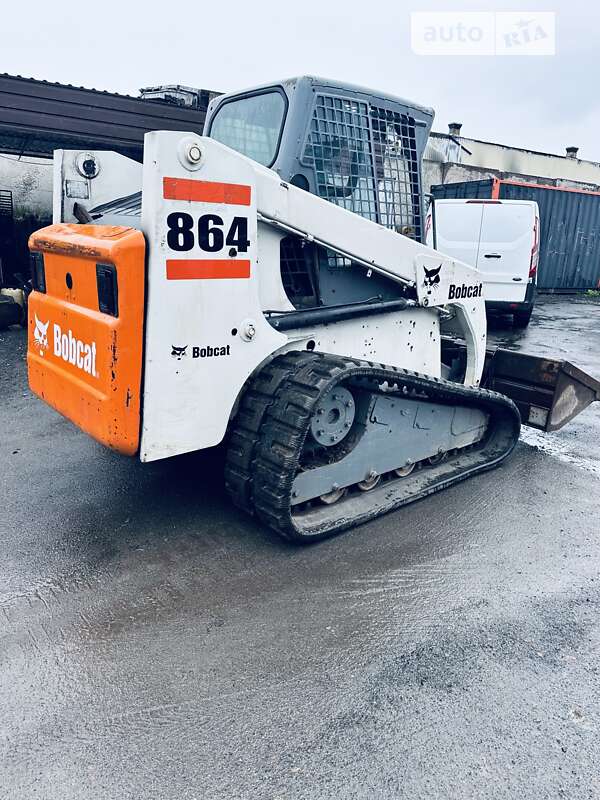 Минипогрузчик Bobcat 864