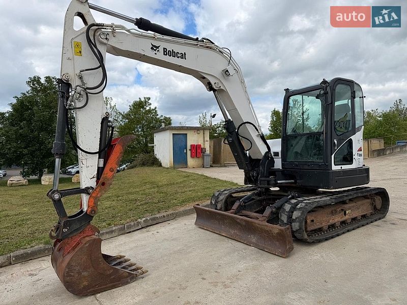 Bobcat E85